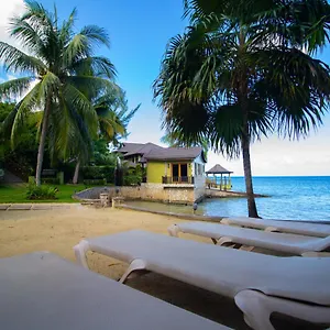 Aparthotel Crystal Cove Oceanfront/ 2 Bedroom, Ocho Rios